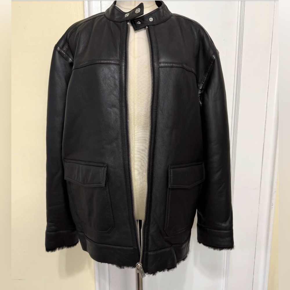 ANINE BING
Henry shearling jacket - Picture 7 of 12